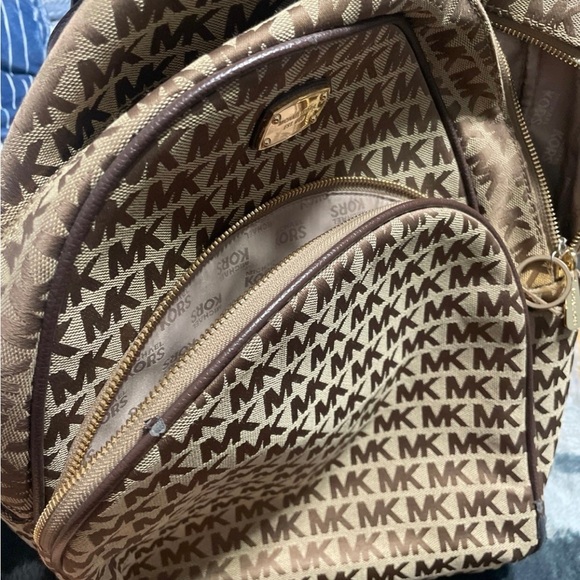 MK Backpack - Picture 2 of 6